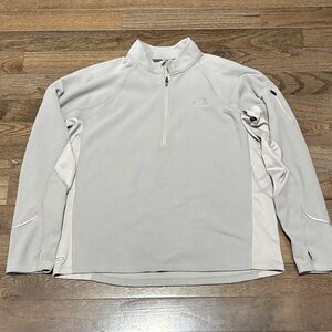 The North Face Gray Fleece Pullover